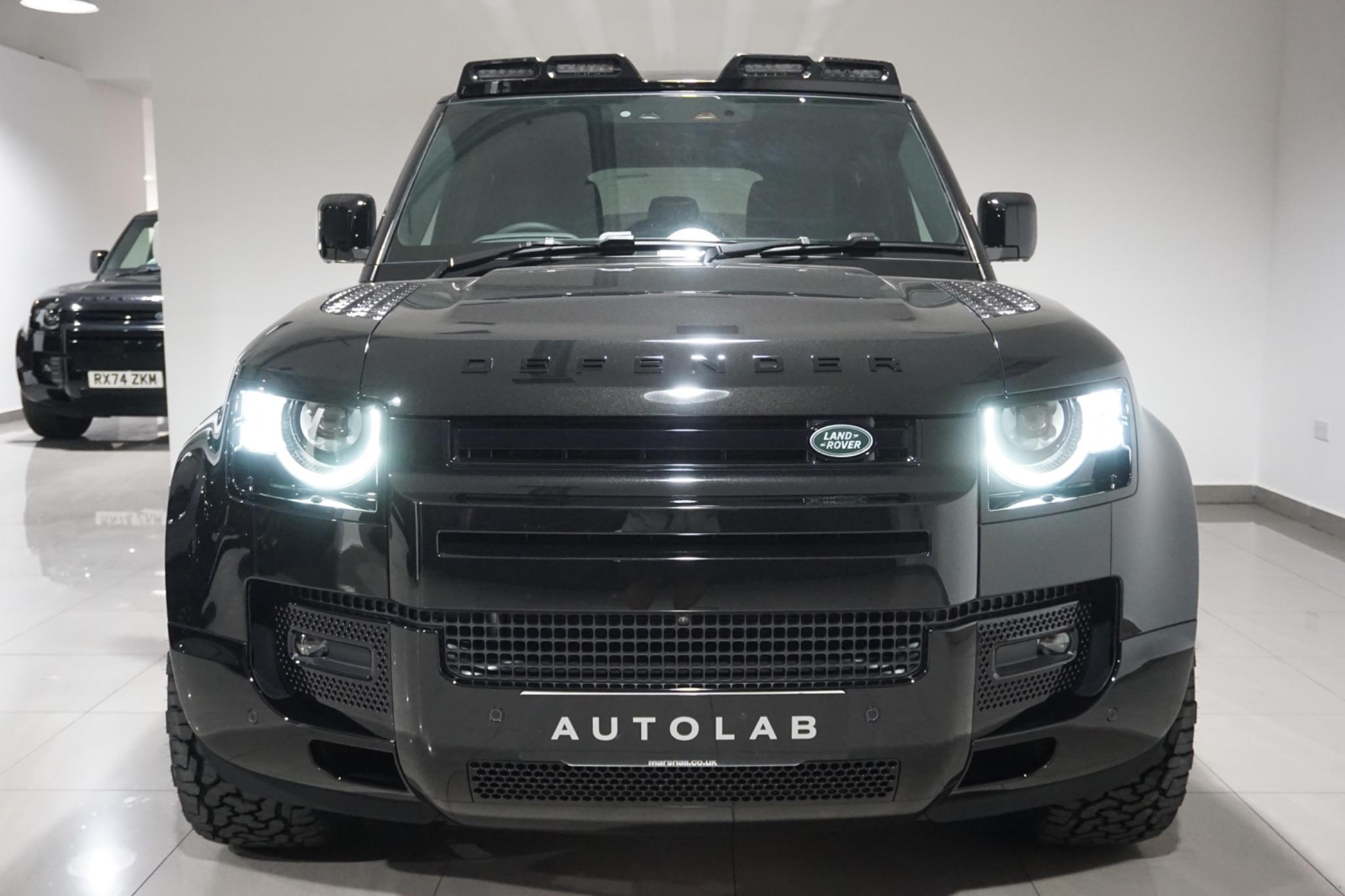 Land Rover Defender 110 3.0 D250 MHEV X-Dynamic HSE Auto 4WD Euro 6 (s/s) 5dr